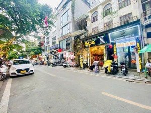 mặt phố đội cấn- ba đình - lô góc kim cương - 60m2 - 31 tỷ