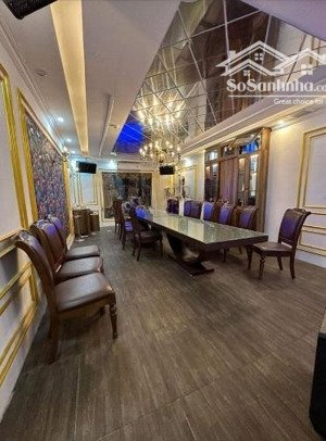 bán nhà mặt phố trần phú, 76m2 giá 42 tỷ, quận ba đình, lô góc, vị trí vàng