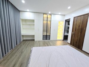 bán nhà riêng 6 tầng thang máy, ô tô vào nhà thạch bàn, long biên, hà nội