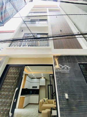 bán nhà mới toanh phố vip phùng khoang,dt35m2,5 tầng,mt5,3m,giá 11,2 tỷ