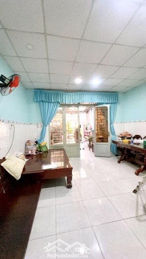 giảm gấp 400tr bán nhà 2 tầng ô tô ngủ trong nhà nguyễn duy trinh 120m2(7,2x16,6)- còn 6 tỷ tl
