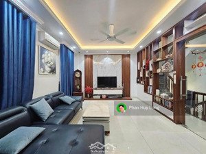 hot !! bán gấp nhà phố yên hoà cầu giấy 6 tầng 40m2 mt5.5m 12.5 tỷ-kinh doanh