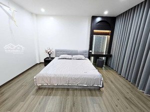 bán gấp nhà phố thạch bàn ô tô dt40m2 mt4.4 nhà 5 tầng giá 7.4 tỷ