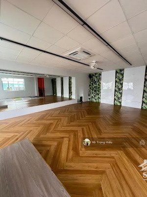 bán góc 2mt ngay song hành, metro rạch chiếc, an phú, quận 2 (12x16m) xd cao, thuê 200tr, giá 37 tỷ