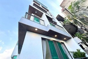 nhà đẹp trần quý cáp - đống đa : 45m x 7t x m4,5, thang máy - full nội thất - 20m ra mp, ở gân oto