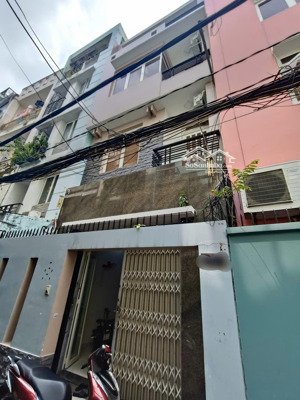 bán nhà nguyễn trãi, phường nguyễn cư trinh, quận 1 . liên hệ 