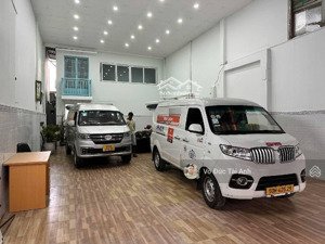 nhà mặt tiền hẻm xe hơi 6,5x30 nở hậu tài lộc. sát vách phú mỹ hưng - chỉ 11,1 tỷ