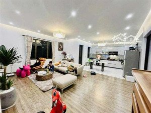 bán nhà phố láng hạ, ngõ thông ôtô kinh doanh, cho thuê 400tr/năm, 99m2, 5 tầng, gía 20 tỷ.