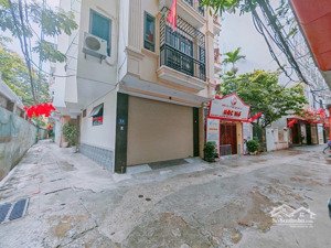 bán nhà - doãn kế thiện 31m - giá 11 tỷ