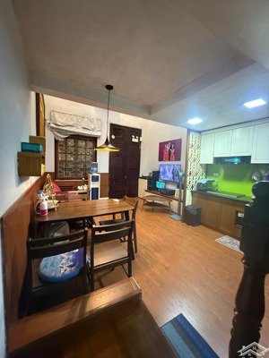 bán nhà bạch mai hbt, 45m² 4t, mt 4.3m 9.2 tỷ , kcbt chắc chắn,, ngõ rộng 3m,