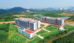bán đất tại đại lộ thăng long, 2,8 tỷ, 82.7m2 lô 2 mặt tiền cổng trường đhqg, cạnh xanh villas
