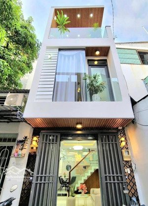 bán gấp căn vị trí đẹp đ. tân hoà 2, p.tân phú, quận 9 giá 2tỷ800tr hẻm ô tô