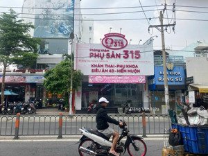 định cư - bán mặt tiền quang trung, q. gò vấp - dt: 8x25m - 2 tầng - hđt: 100 triệu - giá: 30 tỷ