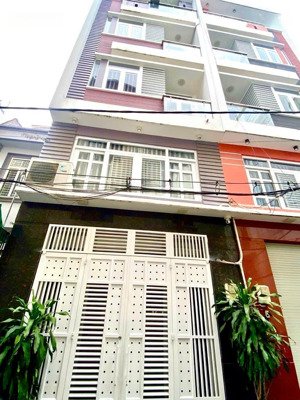 khu vip phú nhuận hiếm nhà bán - hẻm nhựa ô tô 7 chỗ - 5 tầng - 55m2 - nhà đẹp ở ngay- nhỉnh 11 tỷ