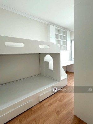 cho thuê căn hộ him lam nam khánh, dt 88m2, 2pn, 2wc, tầng cao, nhà đẹp có ml và rèm, giá 12tr/th.