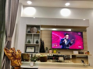"bán nhà để chuyển về phố" - căn hộ 595 cmt8, 45m2, 2pn, nhà mới đẹp, giá 2.28 tỷ