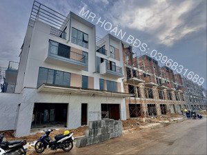 kế mảng xanh shophouse k-home new city căn giữa trục đ lê lai, trước nhà là công viên & phố ẩm thực