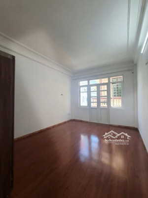 nhà ở kim giang vị trí thuận tiện vinfast 3 , 3 gác vào tận cửa