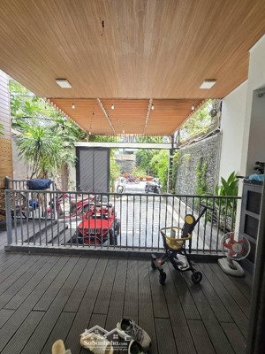 khu bên sông hiệp bình chánh 156m2 ngang 6m đường 15m 3 tầng full nội thất chỉ 17,5 tỷ