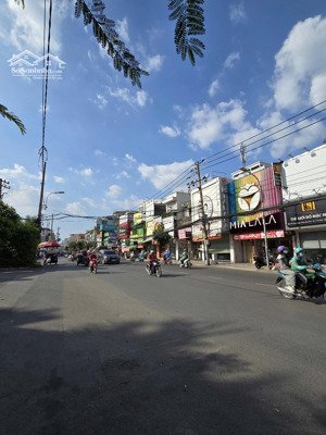 bán nhà mặt tiền cách mạng tháng 8 quận 10 (4.5x20m đất thịt 90m2) giá 33 tỷ