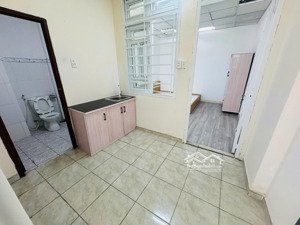 cho thuê phòng trọ mới khu trung sơn: gần đh tôn đức thắng: 35m2, full nội thất, không chung chủ