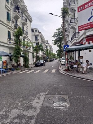 phân lô trục chính luxury kiến hưng , hà đông. đường 15m. 73m 5 tầng giá nhỉnh 20 tỷ