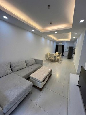 cho thuê antonia dt 82m2, 2pn, full nt như hình ,giá vô cùng rẻ chỉ 35r/th