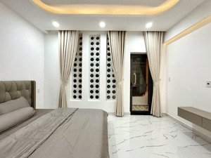 xây mới 100% - hxh - 60m2 (4.8x12.5) - 3 tầng - 3pn - full nội thất- gần mt đ. ngô đức kế - 8.xt.ỷ