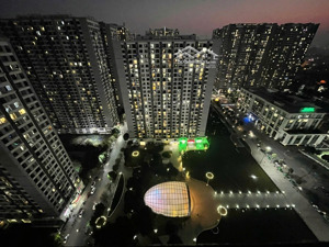 bán căn hộ chung cư 2pn + 2vs dt 109m2 time city tòa vip t7 tầng trung view nhạc nước lh 