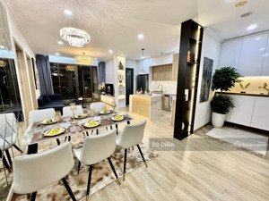 chính chủ bán căn 2 ngủ 91m2 thanh xuân complex, full đồ. giá 9.5 tỷ , liên hệ 