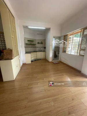 cc k300 shr 2pn 65m2 gần nhà ga t3 giá 3,5tỷ lh: 