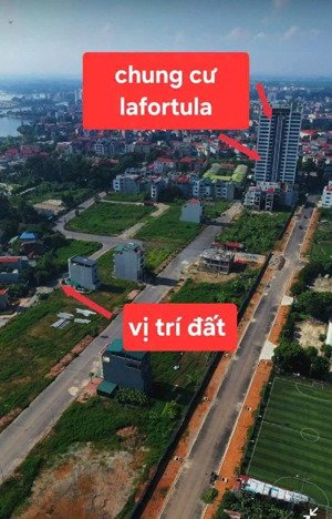 chính chủ bán lô góc đấu giá phường tích sơn , ngay sát chung cư lafotuna .lh 