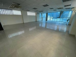 cho thuê văn phòng khu sân bay đường cửu long quận tân bình dt 110m2 giá 30 triệu /tháng