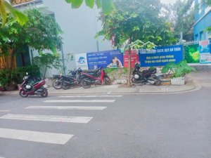 bán nhà riêng tại ni sư huỳnh liên, 33 tỷ, 239 m2, tân bình, hcm