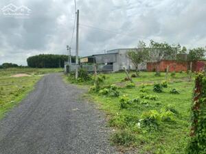  CẦN BÁN GẤP – LÔ GÓC 2 MẶT TIỀN NGAY THỊ TRẤN ĐẤT ĐỎ 