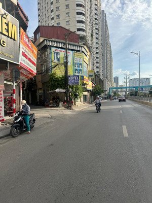 cực vip! bán nhà mặt phố vũ hữu 5 tầng mặt tiền cực đẹp hơn 6m đang kinh doanh, giá chỉ hơn 11 tỷ