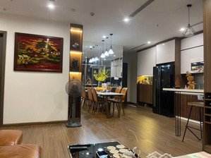 em ngọc chuyên vh skylake được chủ nhà gửi bán ch 99m2_3pn, view hồ, 13tỷx_bp tốt nhất tt. ko ảo