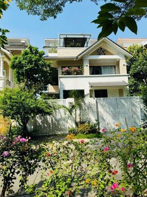 cho thuê biệt thự trung tâm quận 7, thành phố hồ chí minh