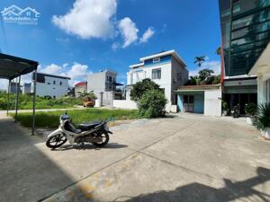 Cần Bán Lô đất đẹp ngay cạnh chung cư Quỳnh Hoàng