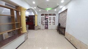 bn thịnh hào 1 108m, mặt tiền siêu rộng, 5m ra ô tô, ngõ thông, giá chỉ có 180tr/m rẻ nhất hà nội