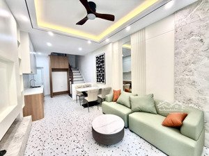 bán nhà phố đại la 5 tầng mới ngõ thông thoáng 3 bước ra ô tô tránh