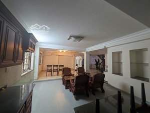 bán biệt thự khu compoud nguyễn văn hưởng thảo điền q2, dt : 382.5m2, giá: 90 tỷ