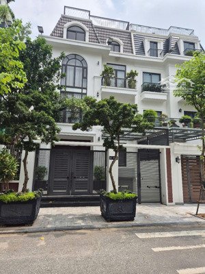 cần bán căn biệt thự khu đô thị dương nội - an khang villas - 200m2 vị trí siêu đẹp