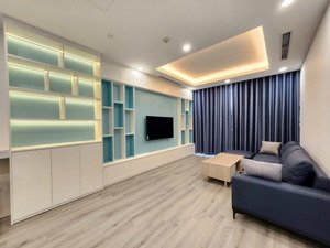 gia đình tôi cần bán gấp căn 81 m cho 3 ngủ the sun mễ trì, full nội đồ, giá 6.5 tỷ, view thoáng