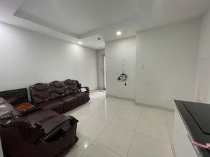 bán căn hộ samsora 34m, 1pn 1wc sổ hồng sẵn, giá 950tr bao thuế phí tặng nội thất