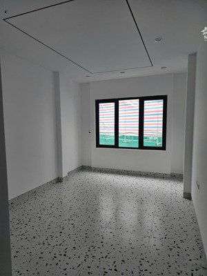 chính chủ bán nhà dương văn bé - hiếm có căn 4 tầng 4 tỷ sổ riêng đẹp - 20m ra phố.