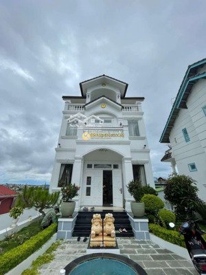 bán gấp biệt thự 289m2 tại trần quang khải, phường 8, đà lạt, giá cực chất 32,5 tỷ