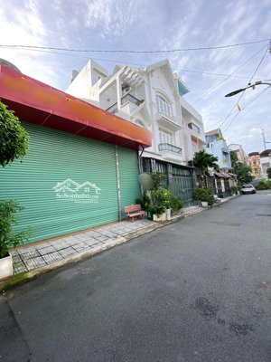 bán đất tặng nhà - khu phân lô biệt thự - 90m2 - ngang 7m - đường 8m - q.tân phú sát q.tân bình