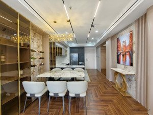 chủ chuyển xuống bt ở cần chuyển nhượng lại căn 2pn,ban công hướng nam,tầng trung đẹp lh0987788878