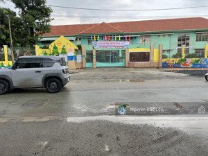 hàng hiếm còn sót lại 224m2. chỉ 50tr/m2. đường 8m xe tải, 30m ra lò lu. nở hậu.